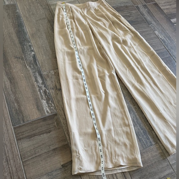 St. John Silk Wide Leg Trousers Women’s size 4 - Picture 9 of 11